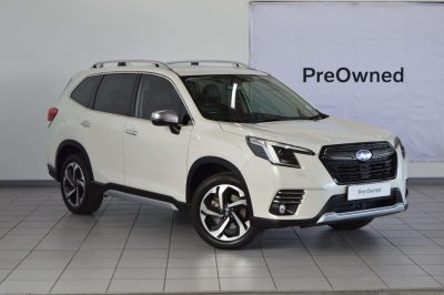 Subaru-2.0 iS ES CVT2022-Eastern-Cape-Motors-Used Car Lot