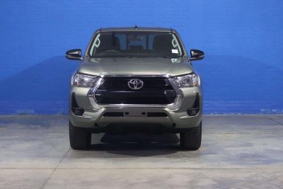 Toyota-2.4 GD-6 RB Raider D/C P/U A/T 4X22023-Eastern-Cape-Motors-Showroom Used