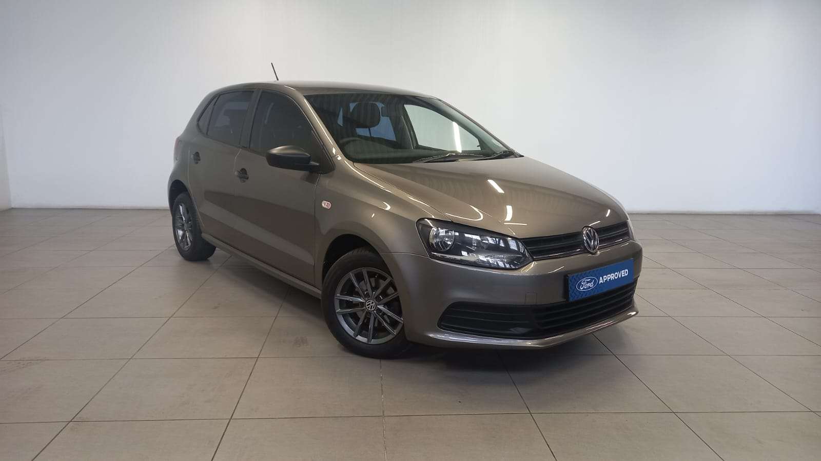 VOLKSWAGEN-POLO VIVO 1.4 TRENDLINE (5DR)2021-Eastern-Cape-Motors-Showroom Used