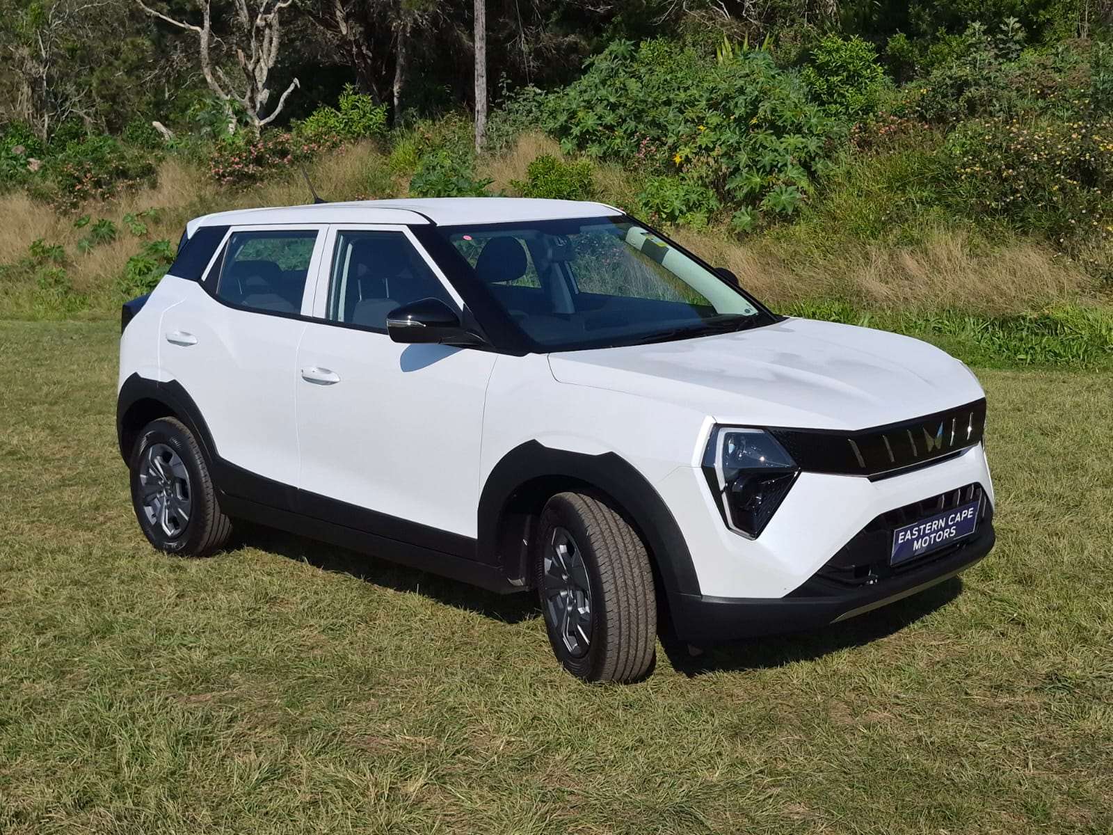 Mahindra-1.2T MX2 A/T2026-Eastern-Cape-Motors-Showroom