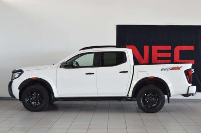 Nissan-2.5D Pro-2X 4X2 AT Double Cab2023-Eastern-Cape-Motors-Demonstrator