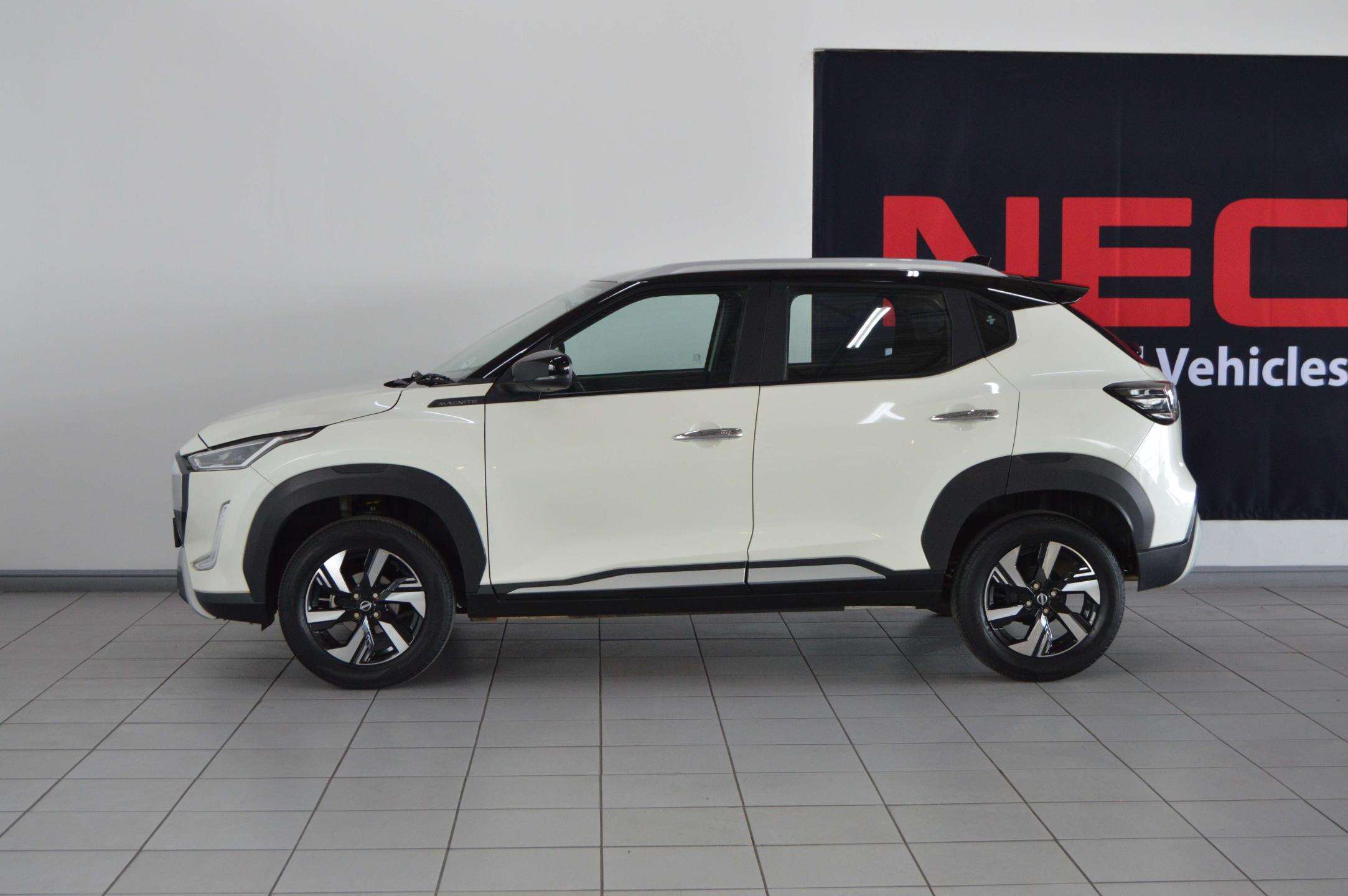 Nissan-1.0 Acenta2025-Eastern-Cape-Motors-Refurb