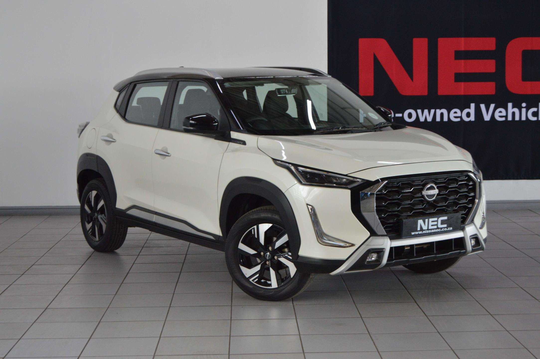 Nissan-1.0 Acenta2025-Eastern-Cape-Motors-Refurb