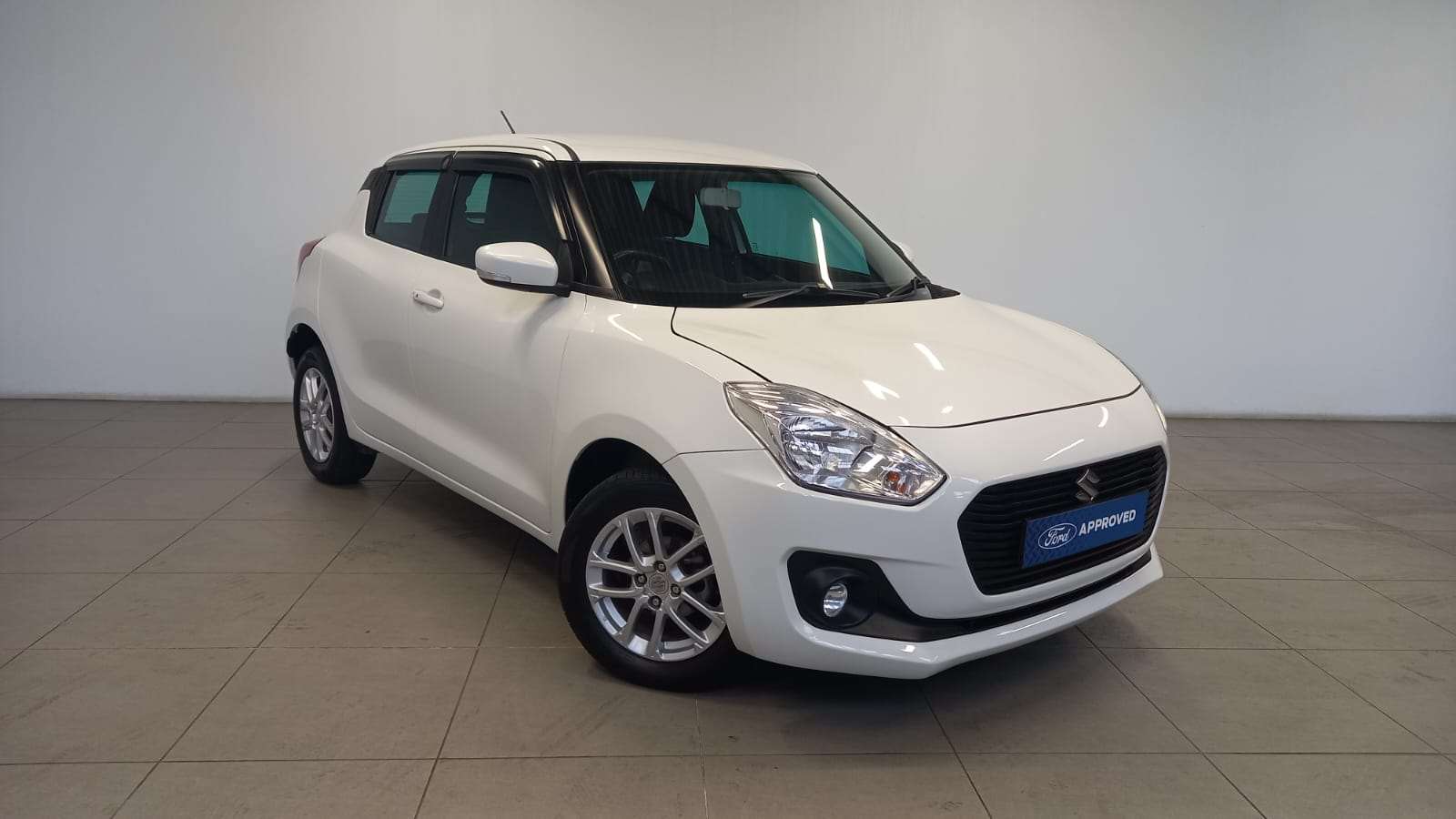 SUZUKI-SWIFT 1.2 GLX AMT2020-Eastern-Cape-Motors-Showroom Used