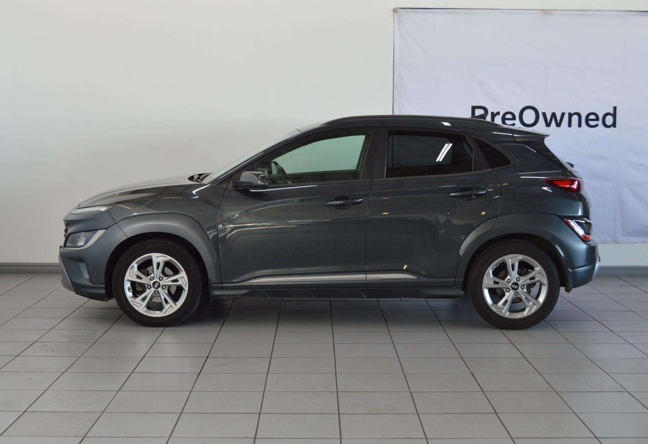 Hyundai-2.0 Executive A/T2022-Eastern-Cape-Motors-In Transit