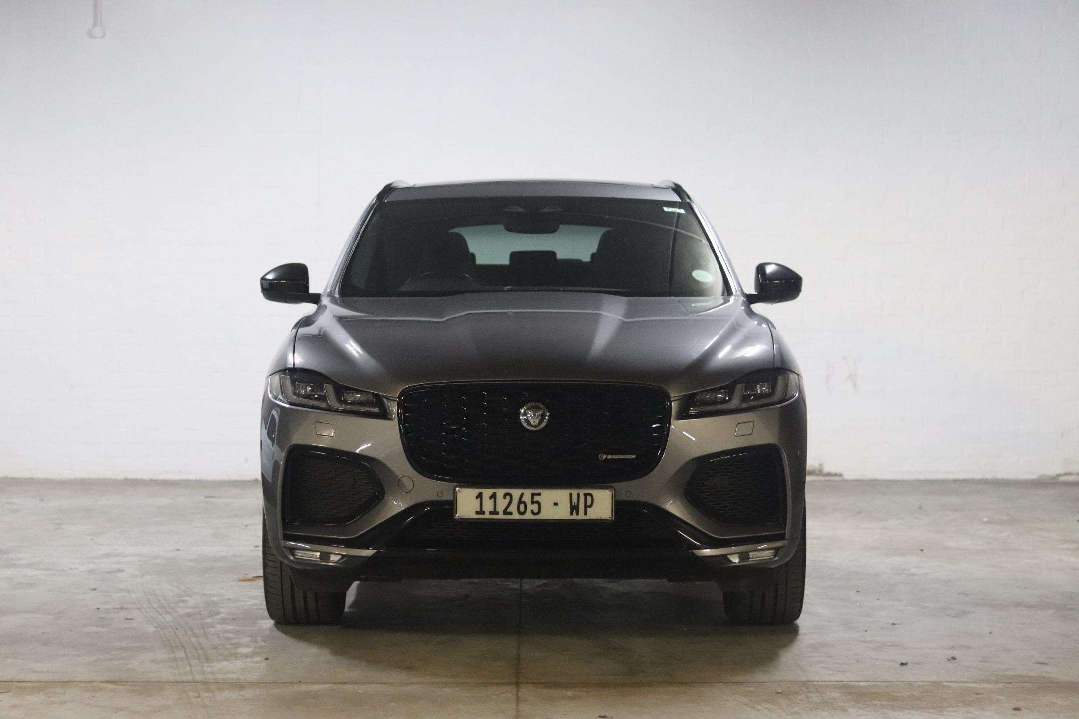 Jaguar-3.0D 221kW D300 R-Dynamic HSE2023-Eastern-Cape-Motors-Used Showroom