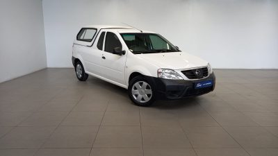 NISSAN-NP200 1.6 A/C SAFETY PACK P/U S/C2022-Eastern-Cape-Motors-Showroom Used