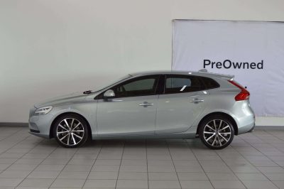 Volvo-D4 2.0 Momentum Geartronic2018-Eastern-Cape-Motors-Mazda Showroom